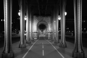 Bike path Bir Hakeim Bridge Paris  
